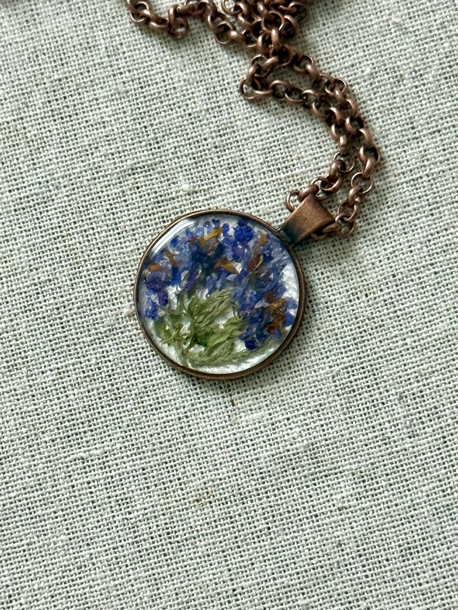 Botanical pixelation piece