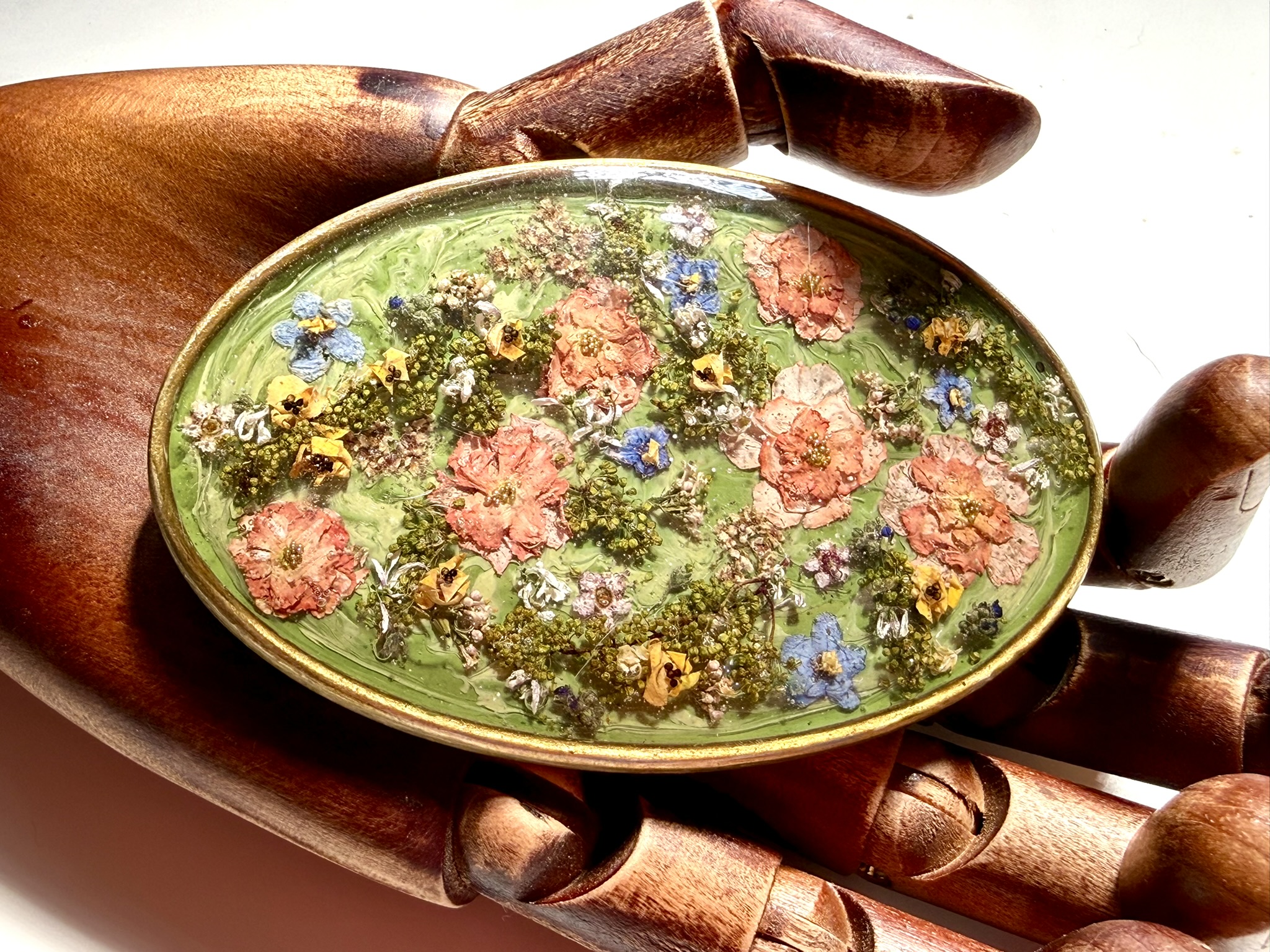 Folklore Buckle &mdash; Floral Alchemy