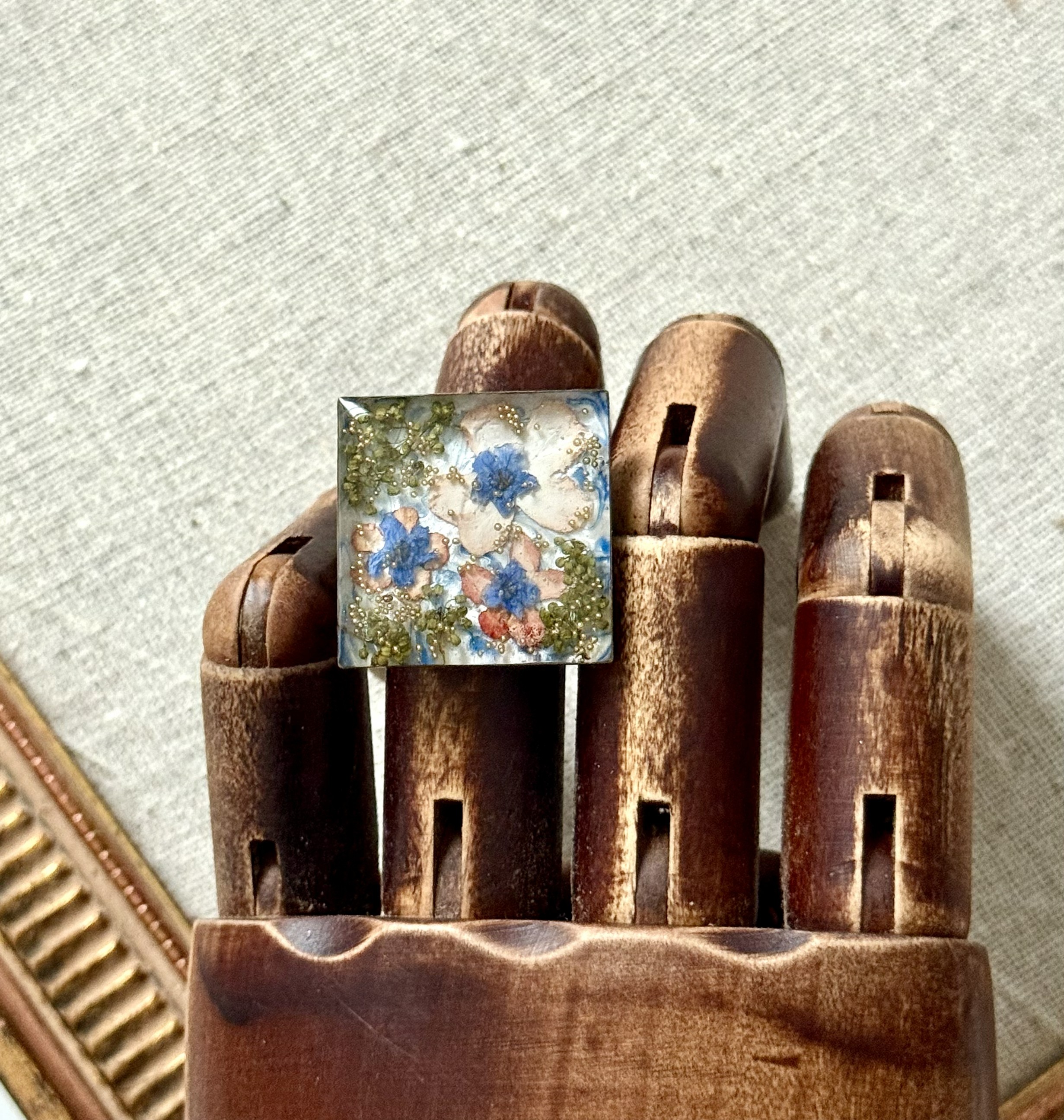 Botanical Ring No. 017 &mdash; Floral Alchemy