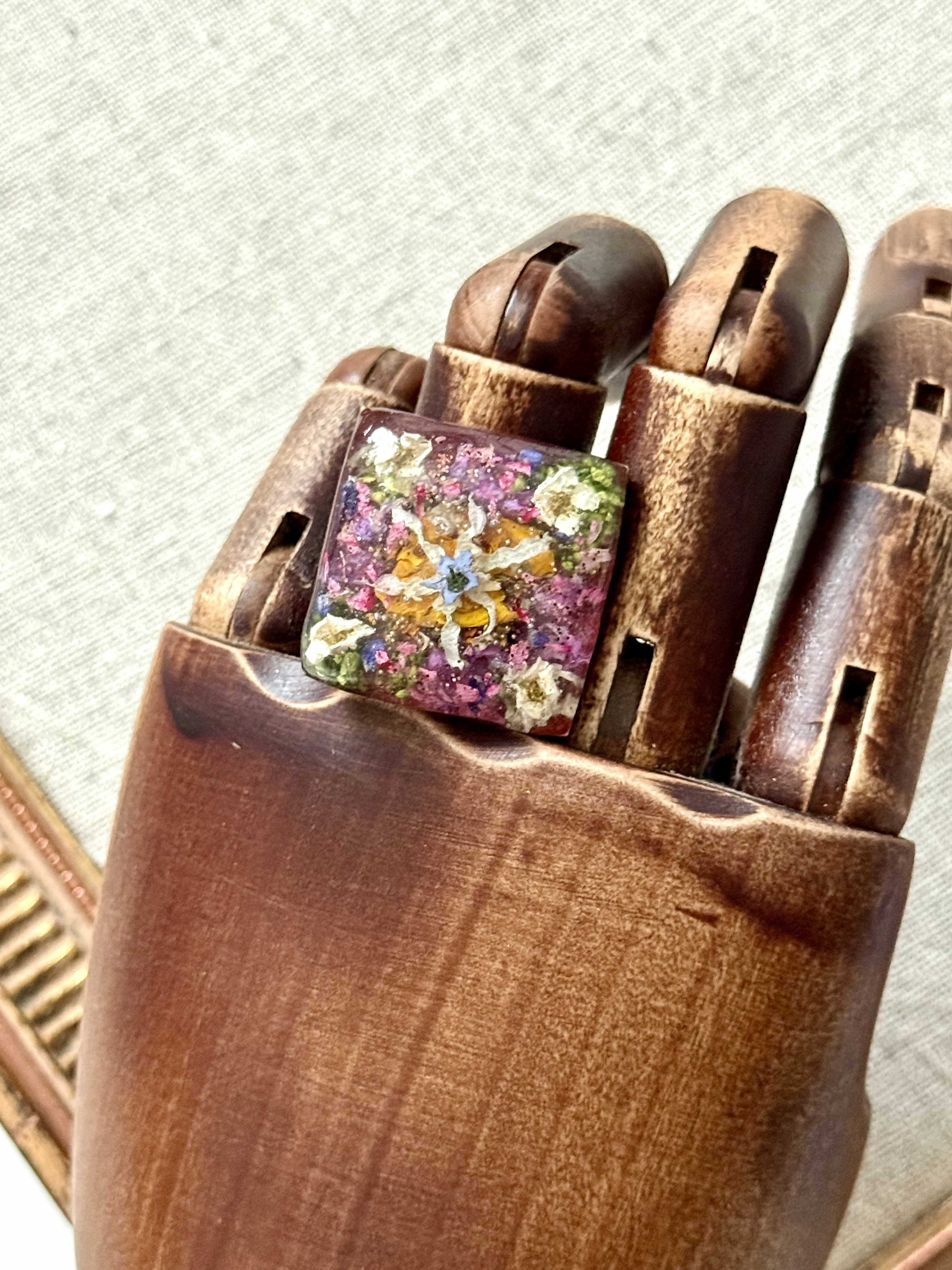 Botanical Ring No. 022 &mdash; Floral Alchemy