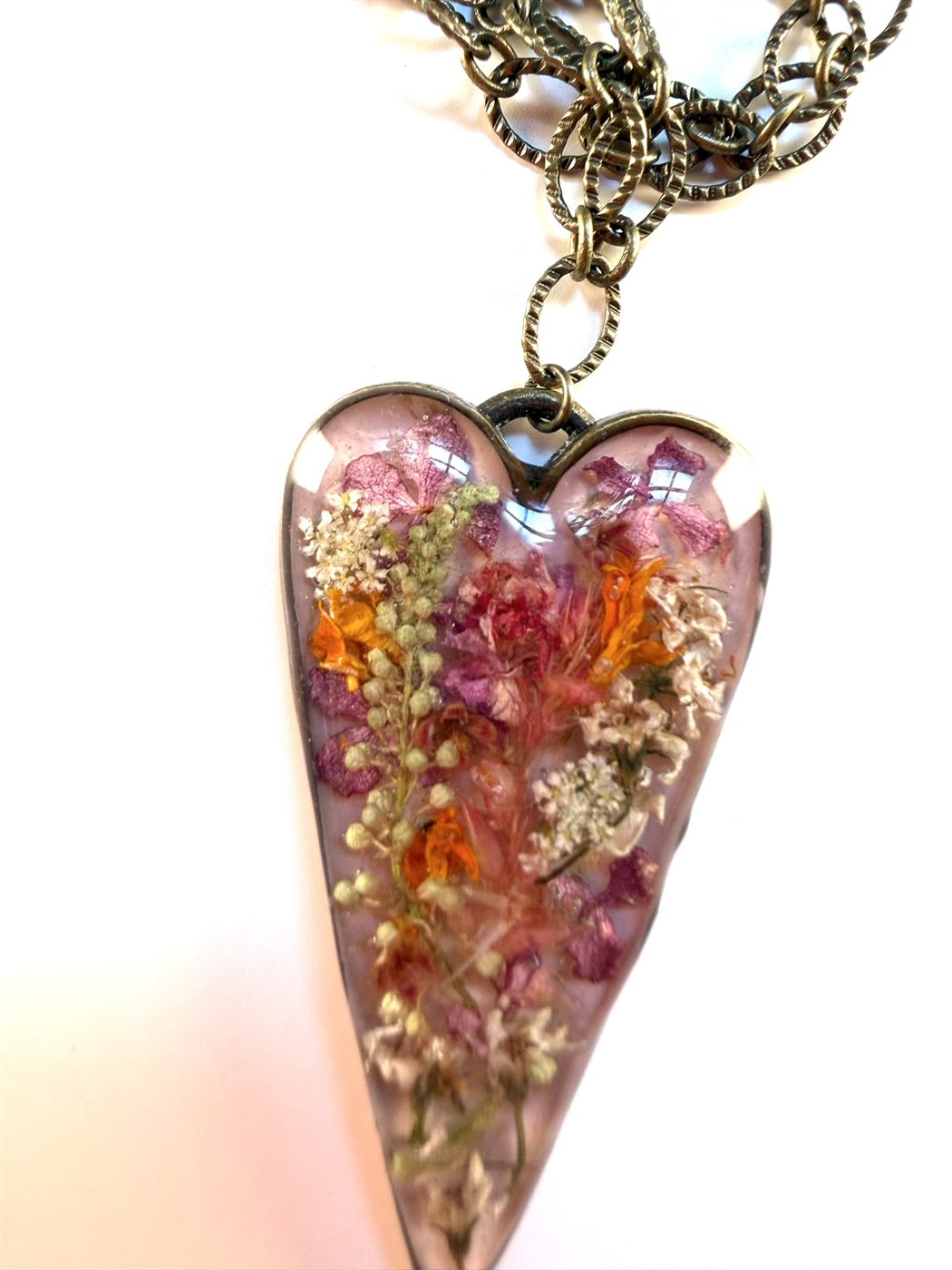 'love. Love. LOVE' — detail 3