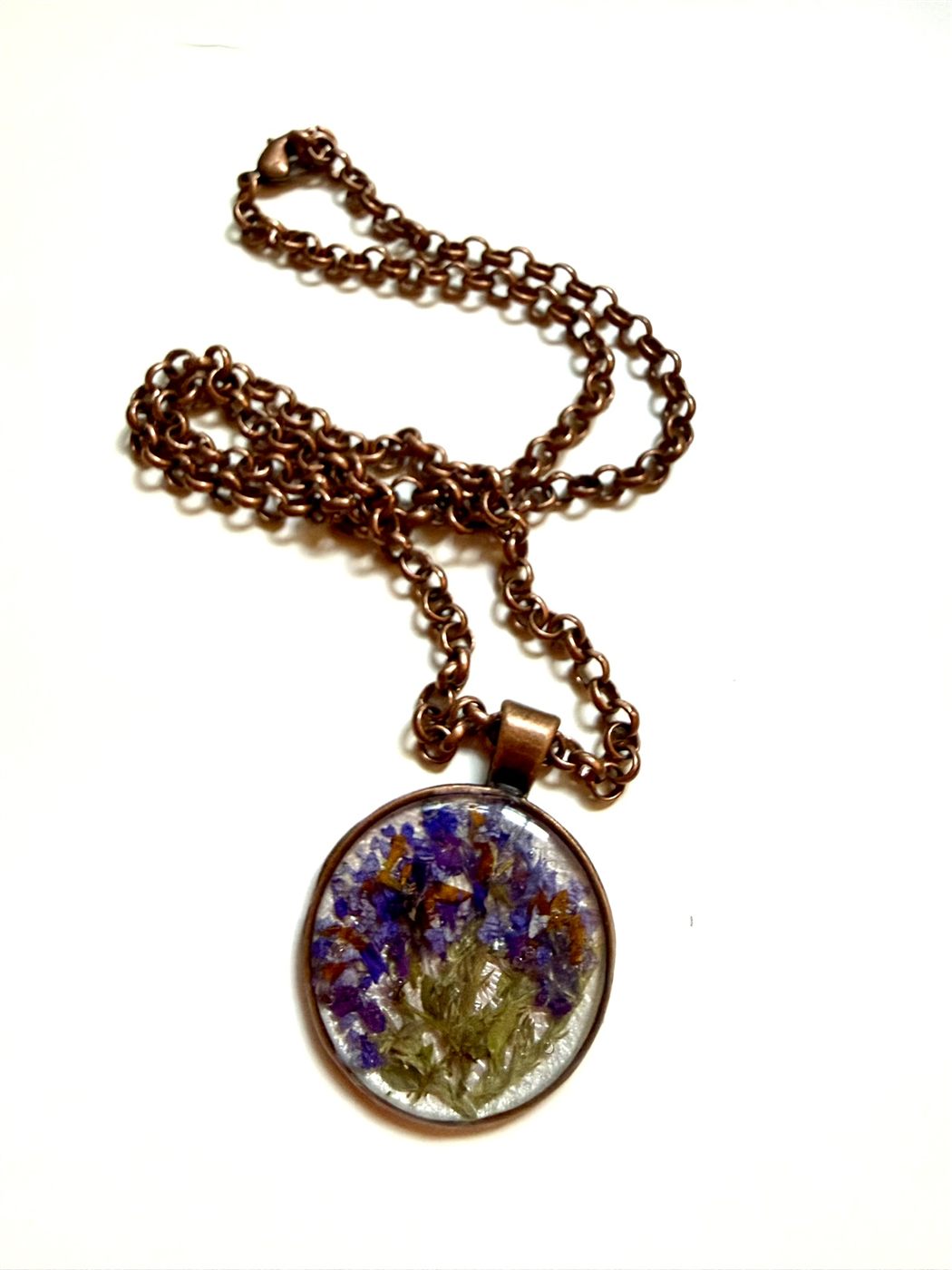 pendant-almost-iris detail 1
