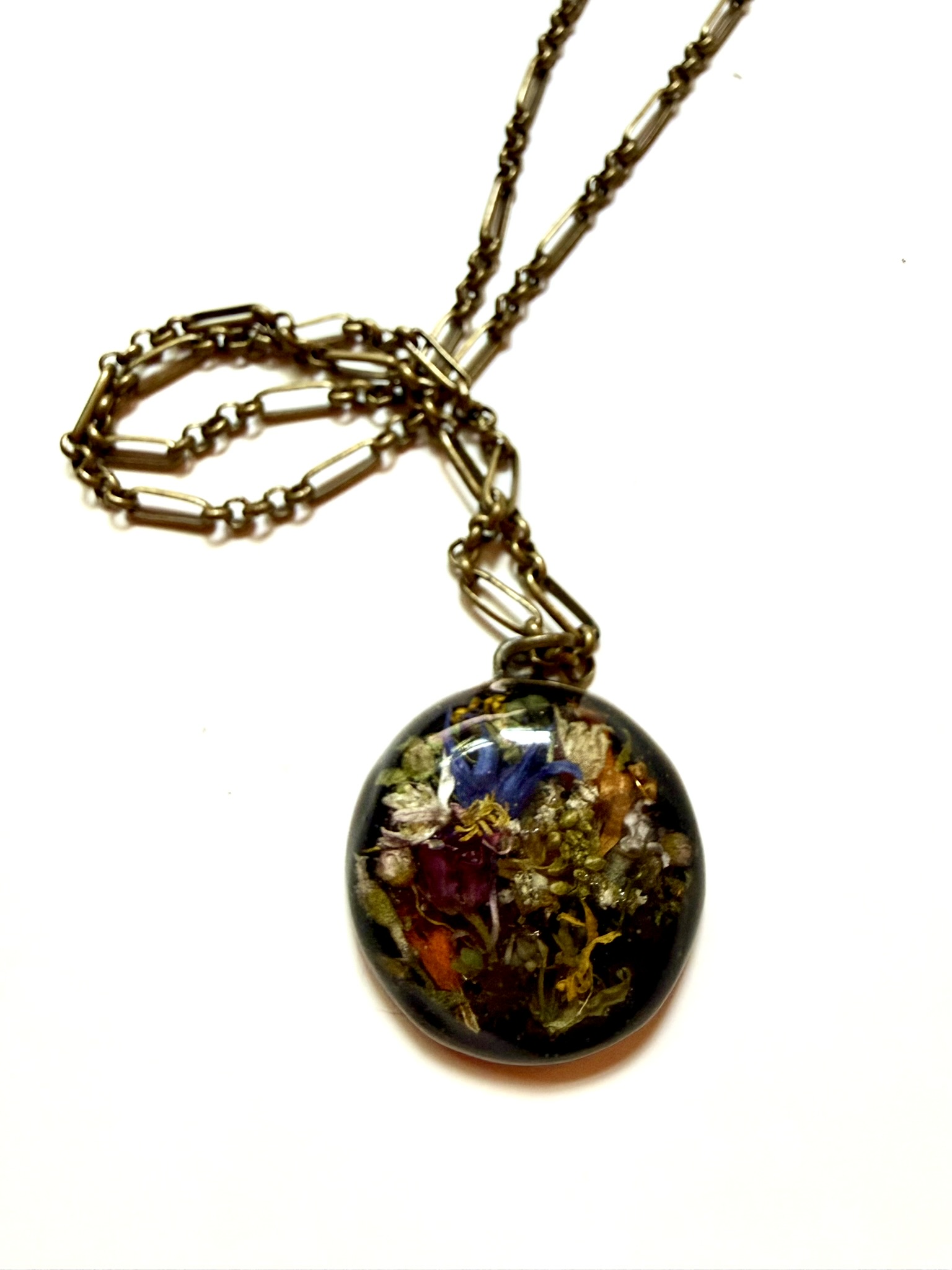 Midnight Bouquet &mdash; Floral Alchemy