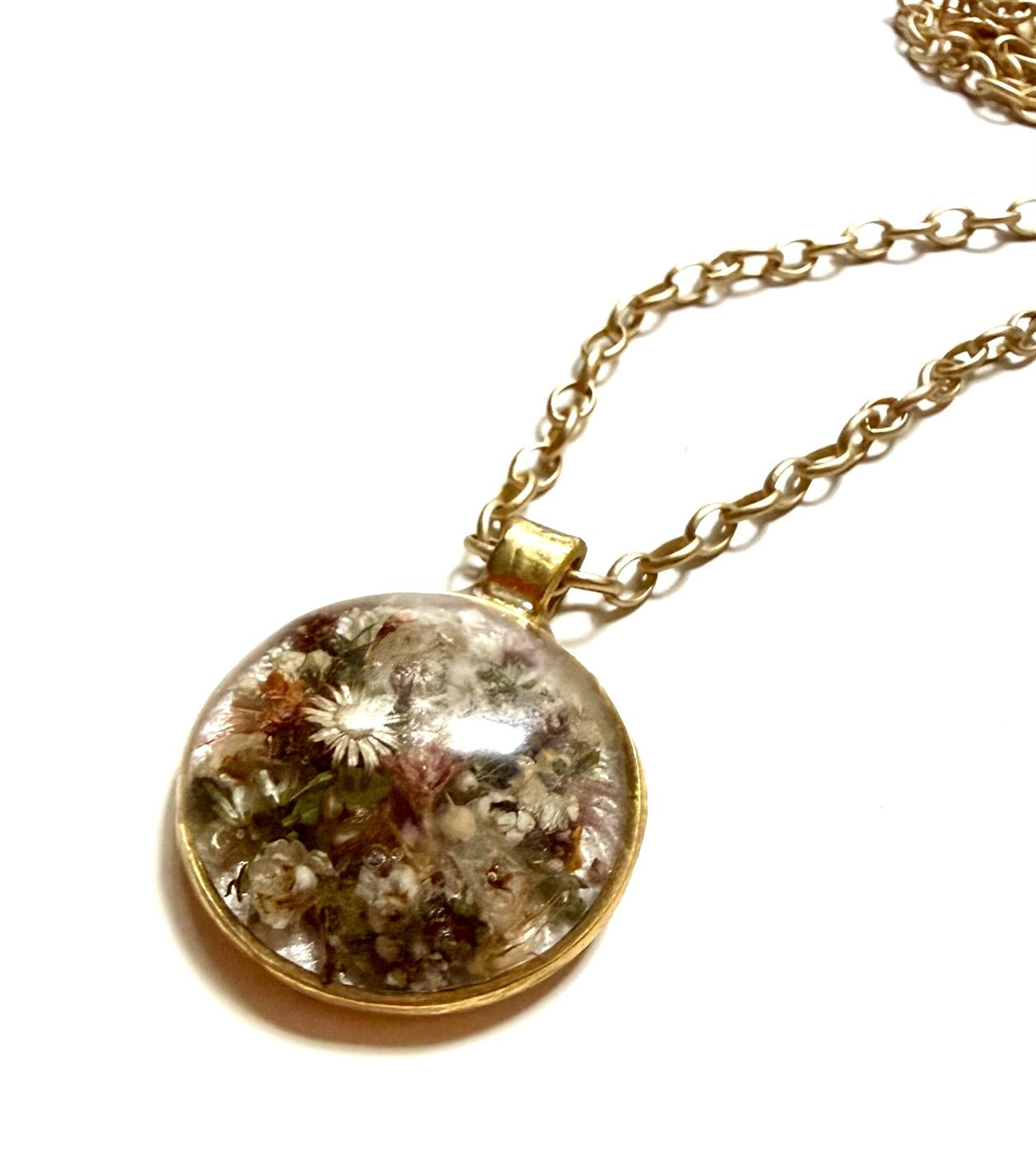 pendant-the-bridal-meadow detail 3