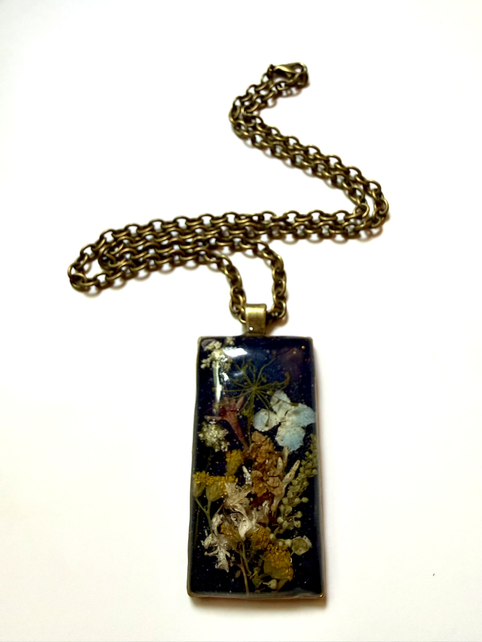 The Midnight Lace &mdash; Floral Alchemy