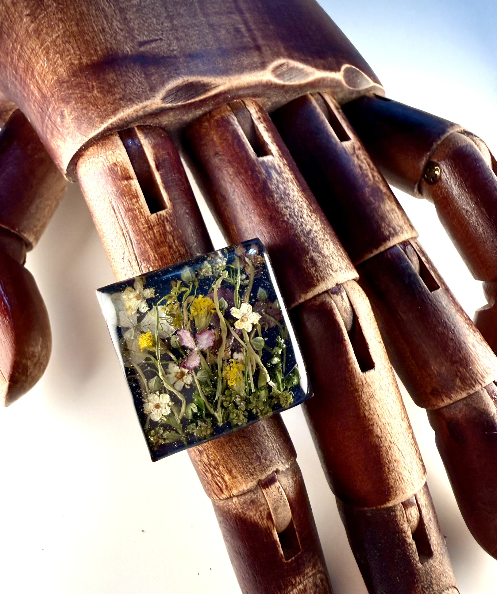 The Night Garden &mdash; Floral Alchemy