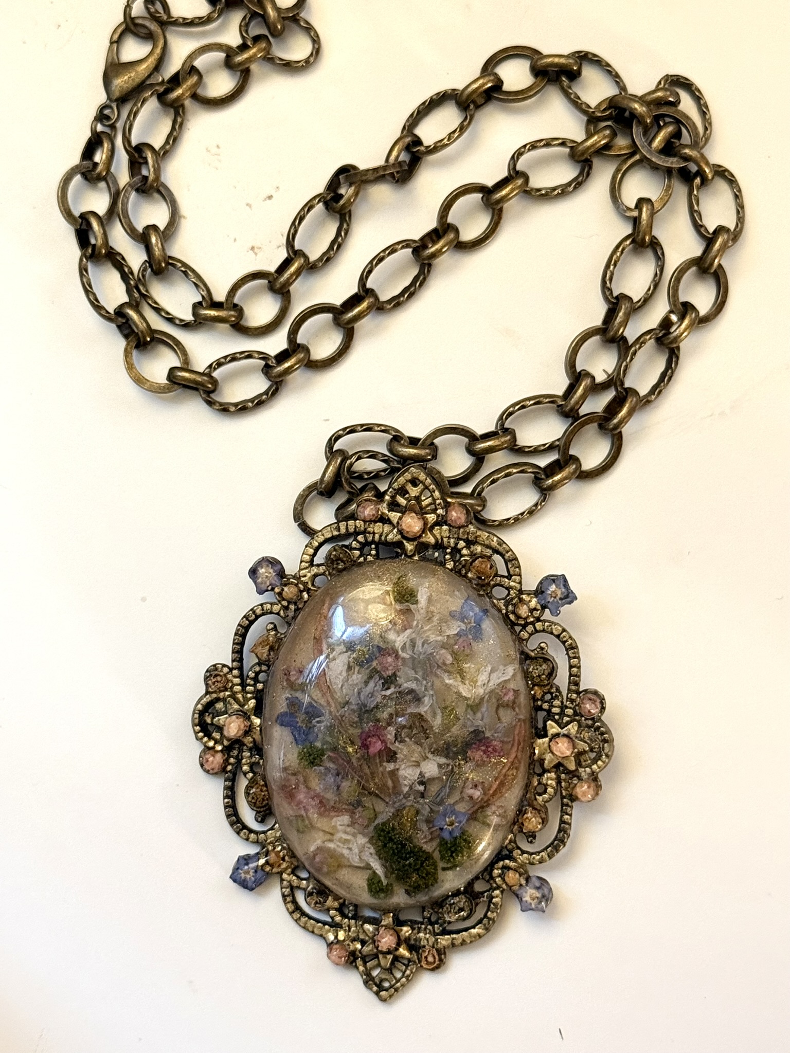 'The Queen's Jewel' — detail 1